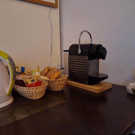 Appartamento Isolab: Monolocale In Zona Isola Milano Esterno foto