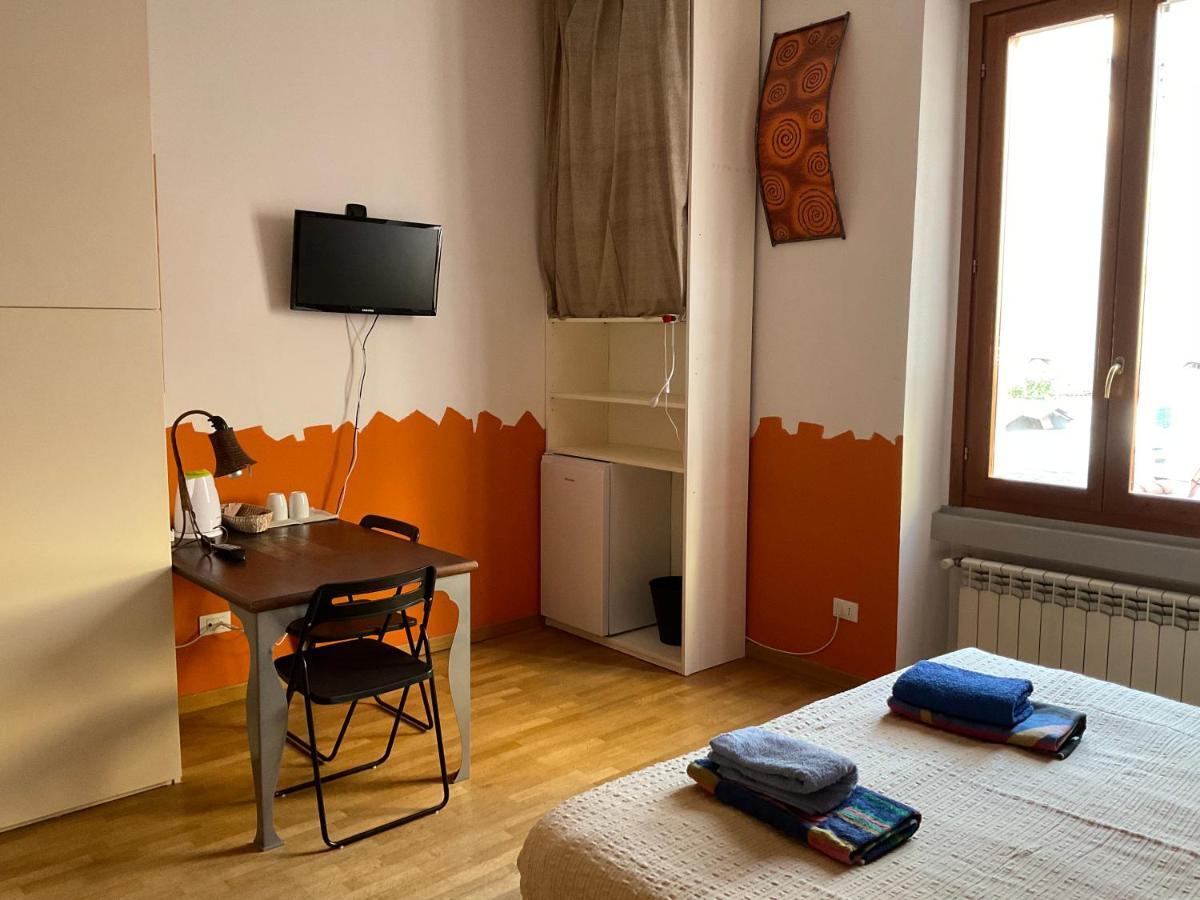 Appartamento Isolab: Monolocale In Zona Isola Milano Esterno foto